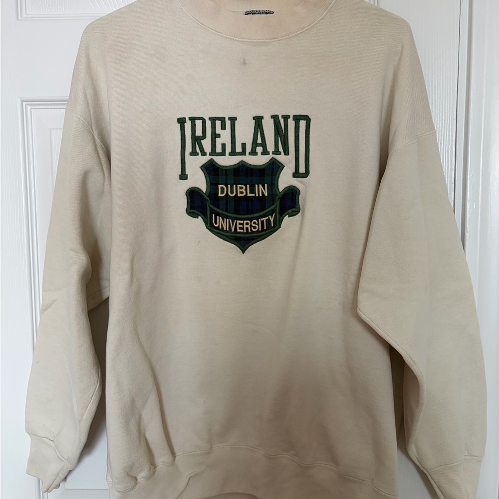 Ireland Dublin University Cream Sweatshirt